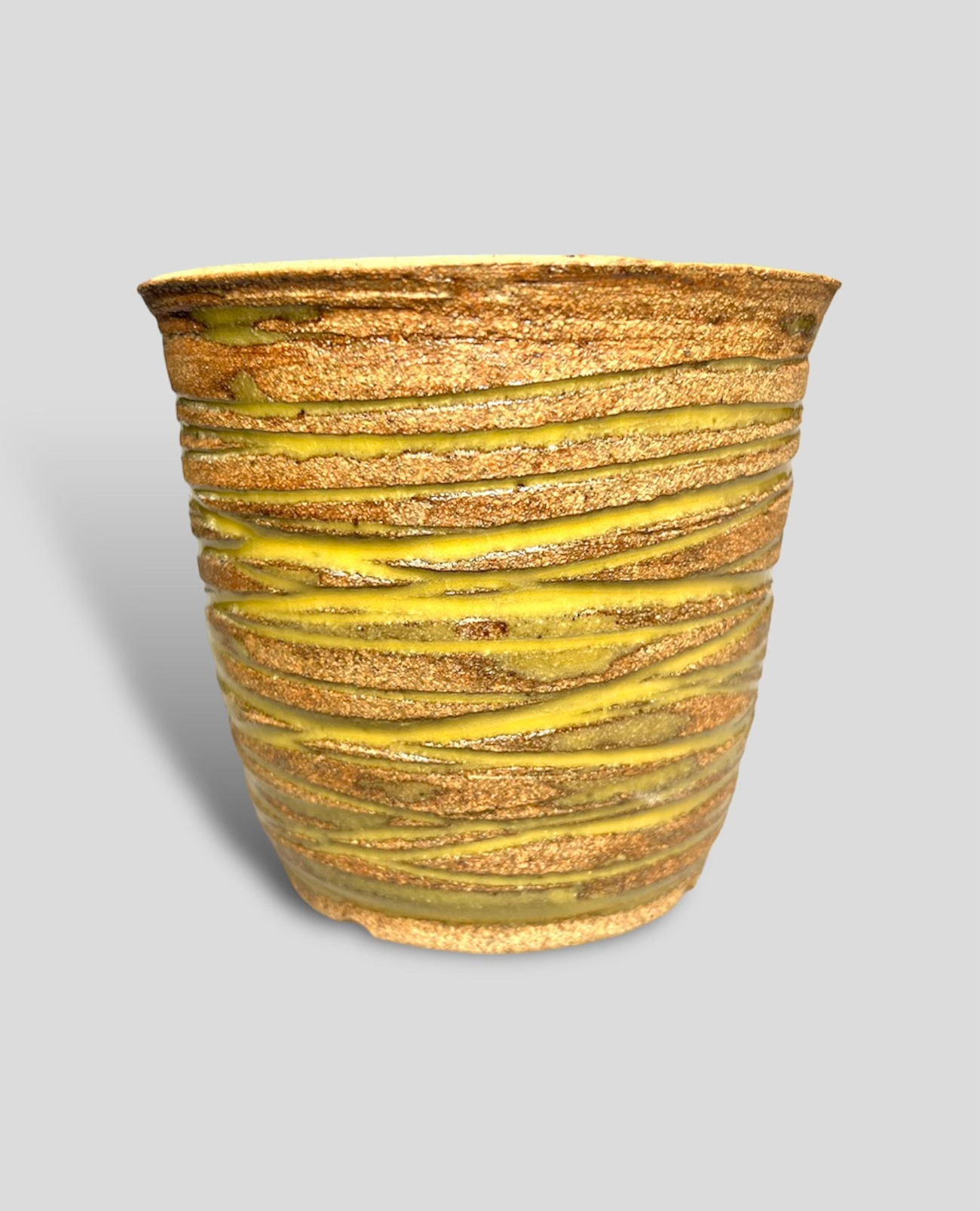 medium yellow lined planter